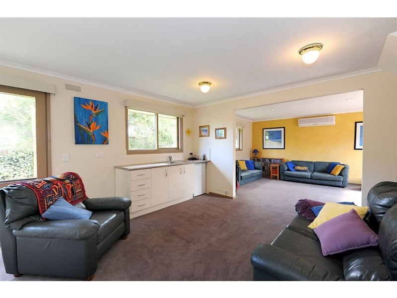 12 Emanuel Drive, Seaford VIC 3198