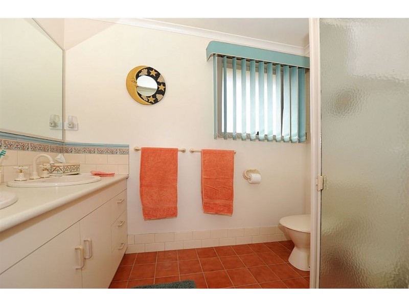 12 Emanuel Drive, Seaford VIC 3198