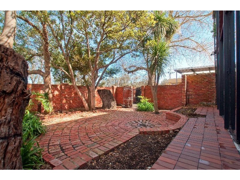 218 Nepean Highway, Seaford VIC 3198