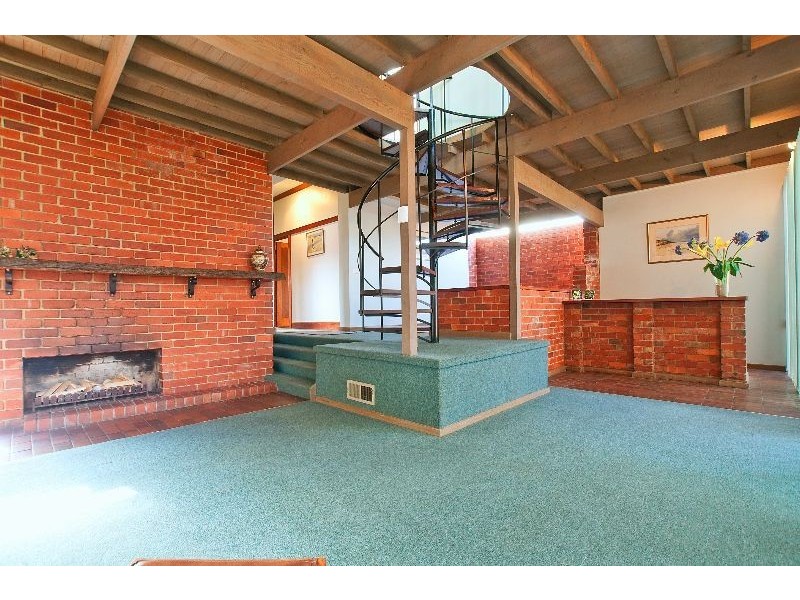 218 Nepean Highway, Seaford VIC 3198
