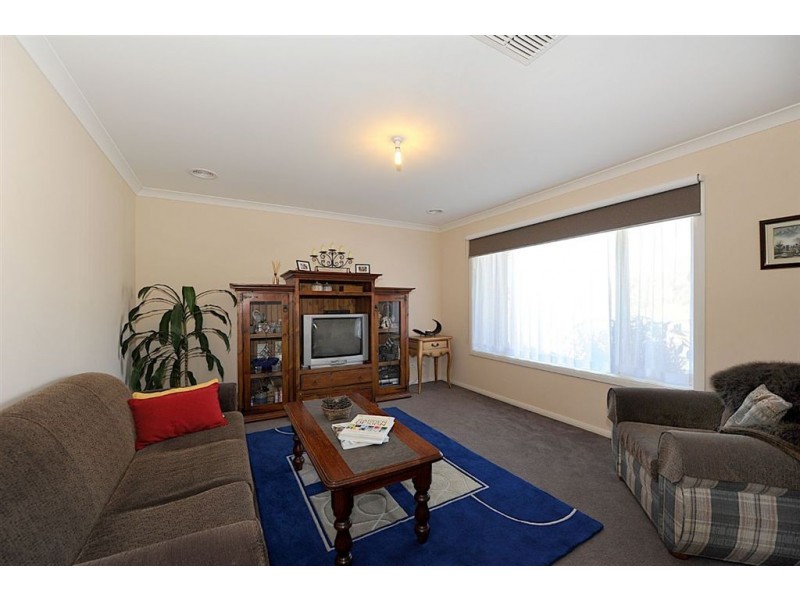 160 Linsell Boulevard, Cranbourne East VIC 3977