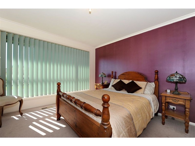 22 Kurrajong Court, Cranbourne VIC 3977