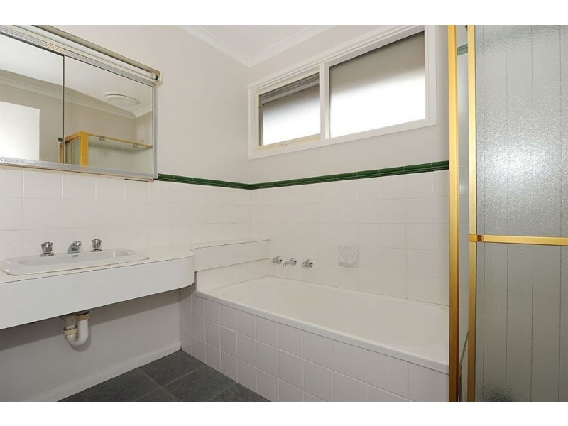 66 Maple Street, Seaford VIC 3198