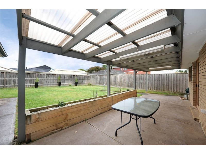 66 Maple Street, Seaford VIC 3198