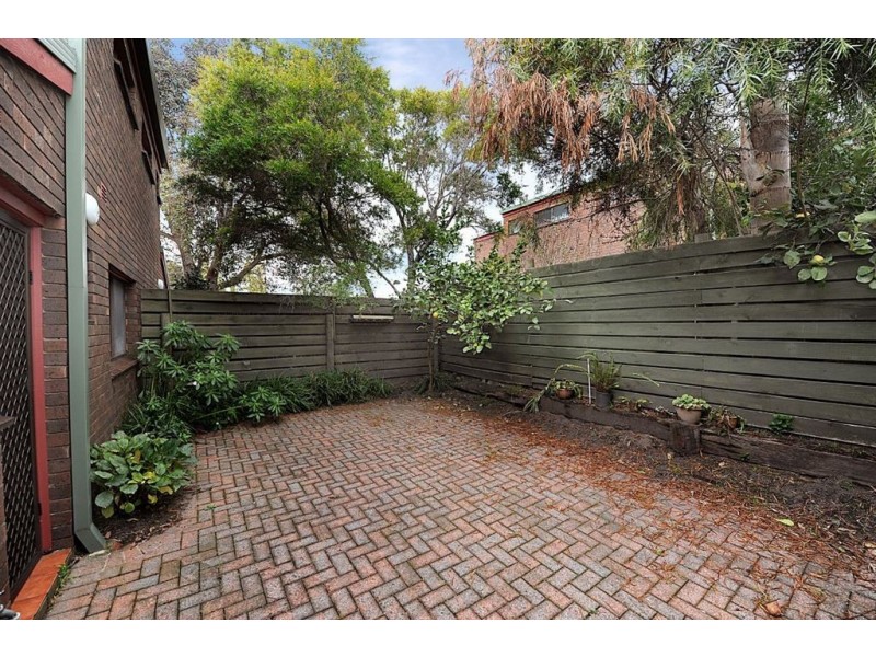 2/17-21 Claude Street, Seaford VIC 3198