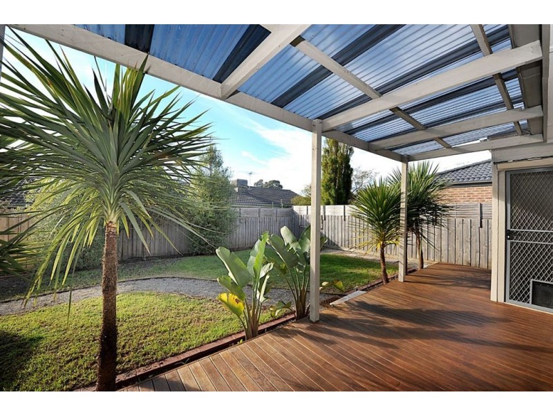 2a Madden Street, Seaford VIC 3198