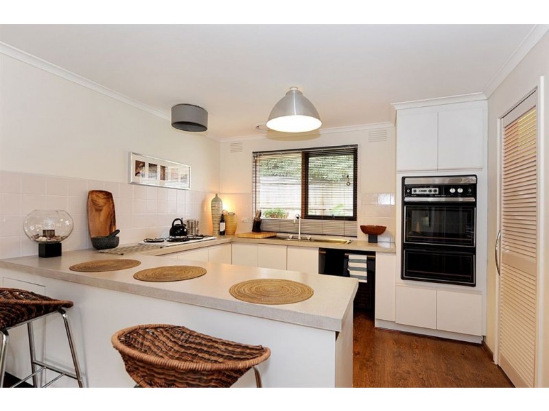 1/22 Robinia Street, Frankston VIC 3199