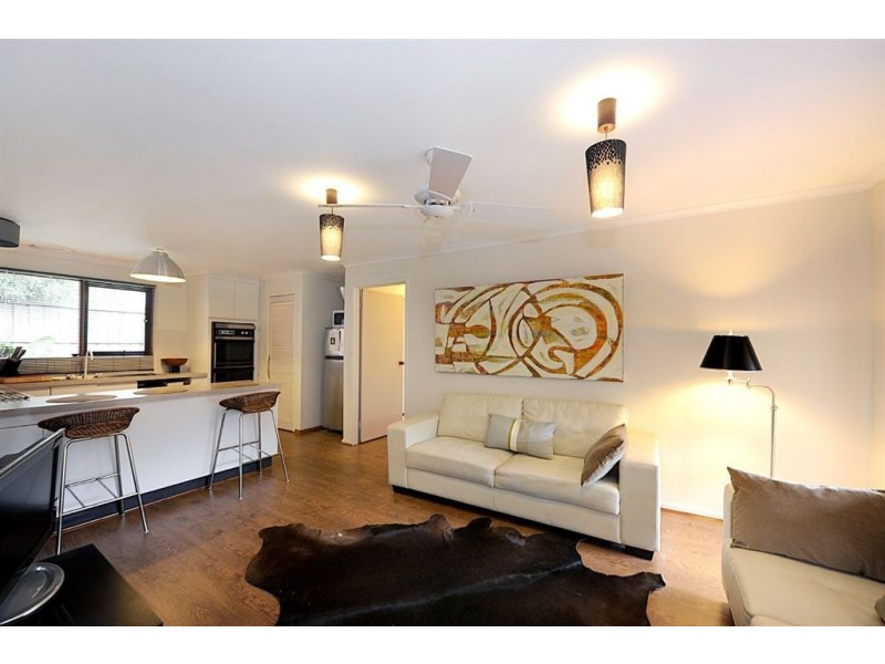 1/22 Robinia Street, Frankston VIC 3199