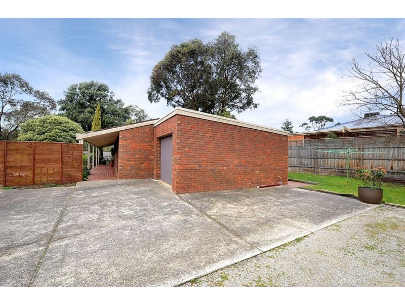 1/22 Robinia Street, Frankston VIC 3199