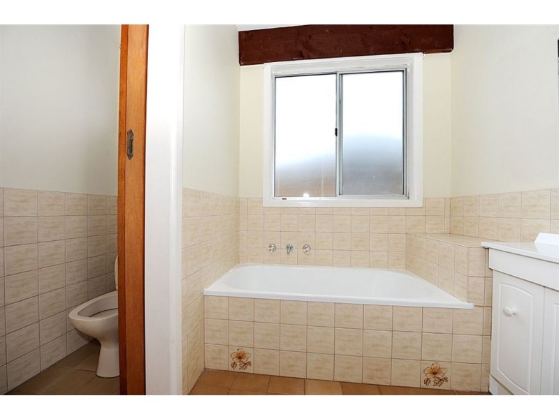 10 Moomba Avenue, Seaford VIC 3198