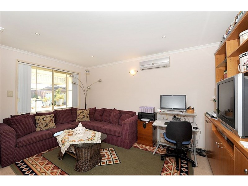 48 Miralie Way, Cranbourne VIC 3977