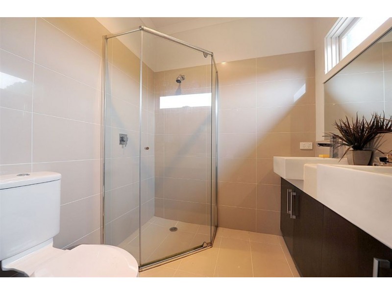 133 Kananook Avenue, Seaford VIC 3198