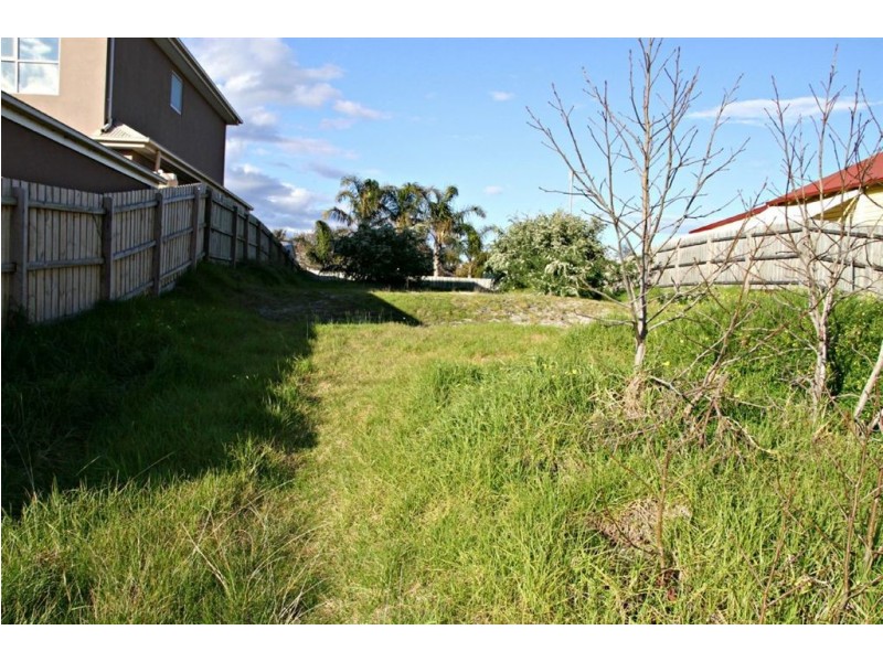 136 Nepean Highway, Seaford VIC 3198