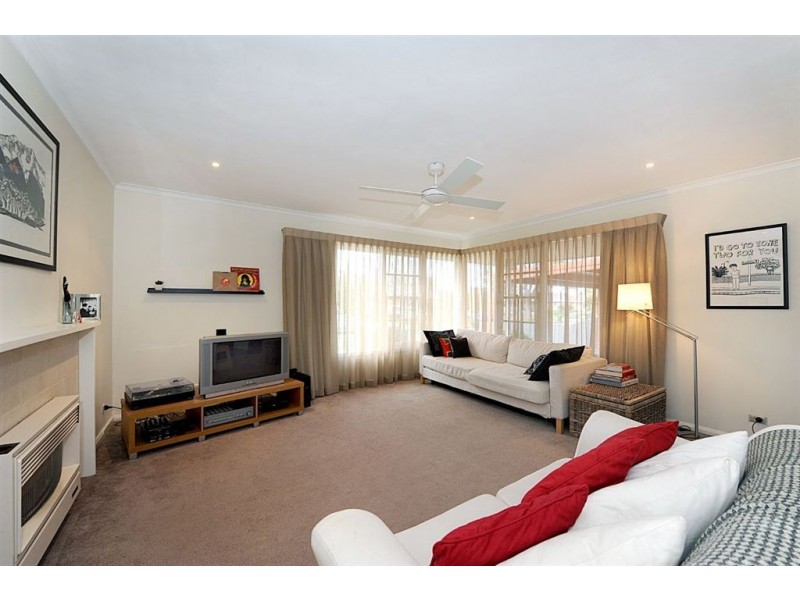 31 Bognor Avenue, Seaford VIC 3198