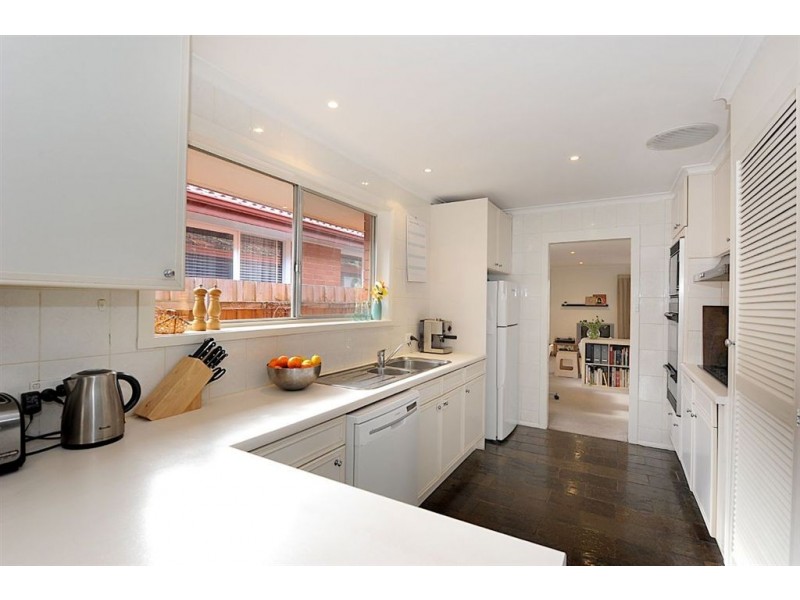 31 Bognor Avenue, Seaford VIC 3198