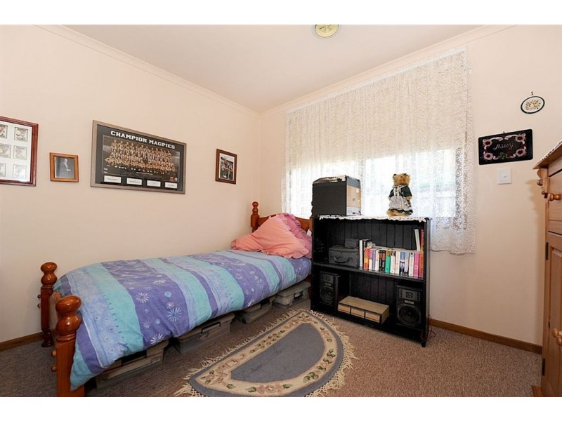 63 Milroy Crescent, Seaford VIC 3198