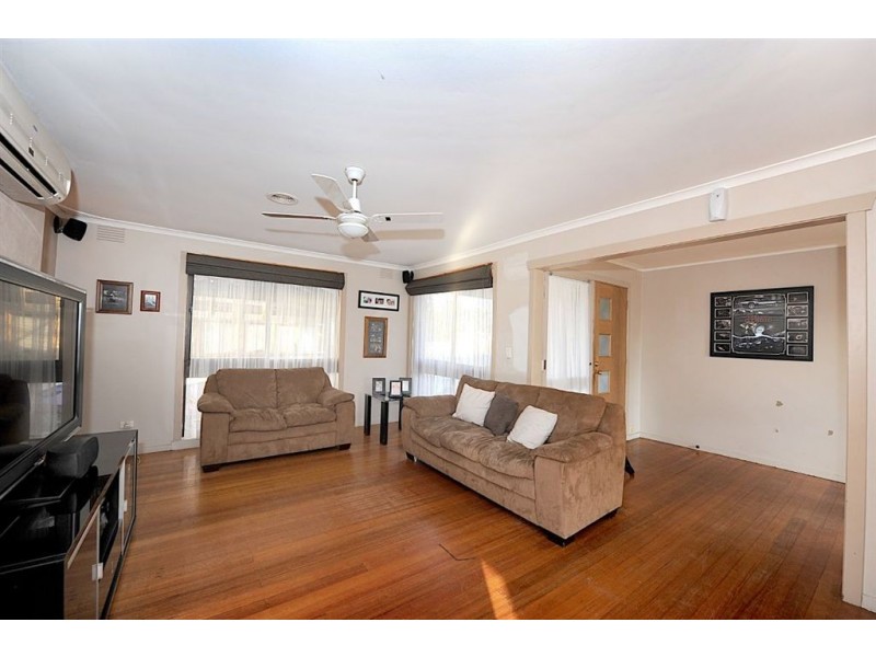 85 Maple Street, Seaford VIC 3198