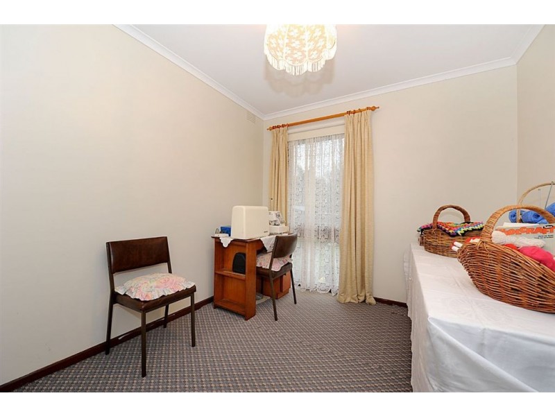 25 Ti-Tree Crescent, Seaford VIC 3198