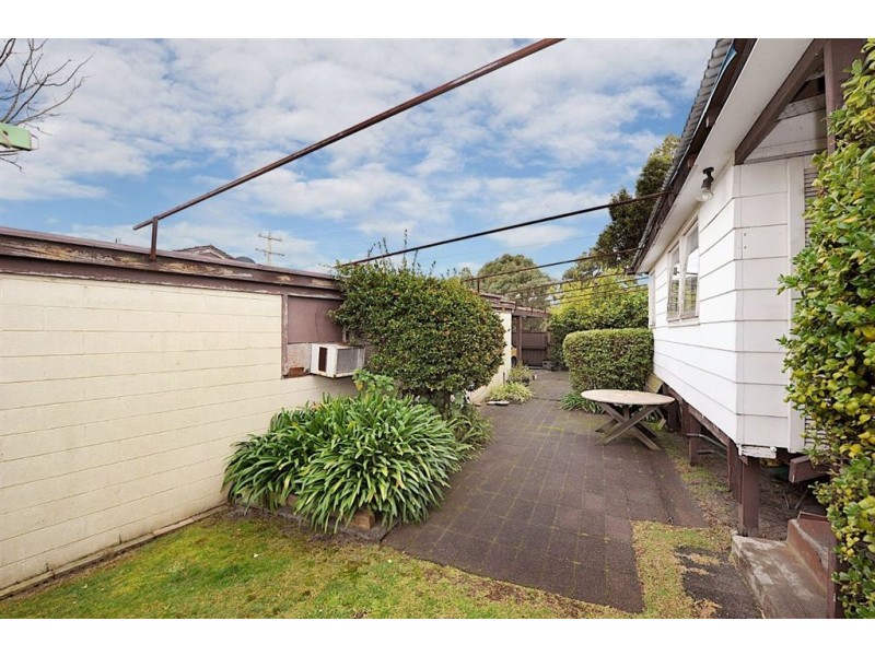 25 Ti-Tree Crescent, Seaford VIC 3198