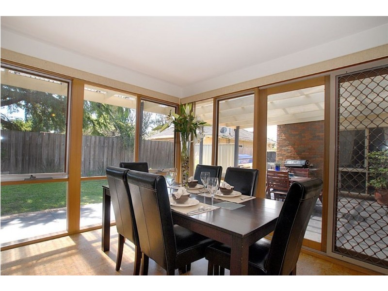 72 Kirkwood Avenue, Seaford VIC 3198