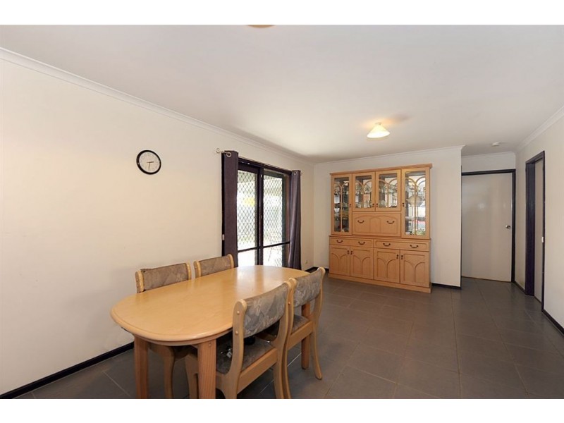 1 Inverness Street, Seaford VIC 3198