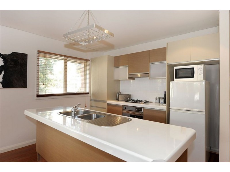 7/84 Nepean Highway, Seaford VIC 3198