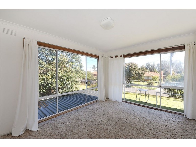 10 Nabilla Avenue, Seaford VIC 3198