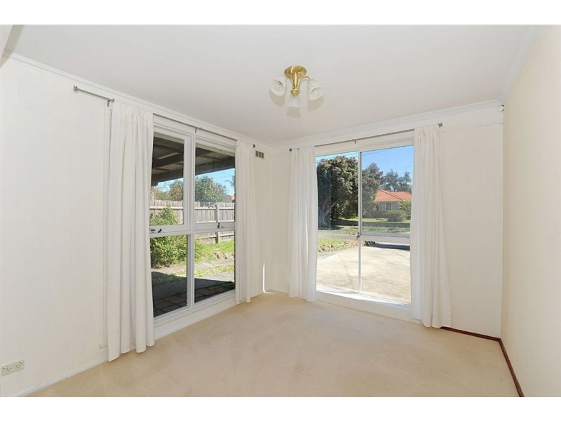 10 Nabilla Avenue, Seaford VIC 3198