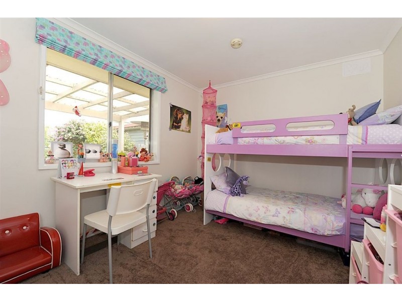 70 Maple Street, Seaford VIC 3198