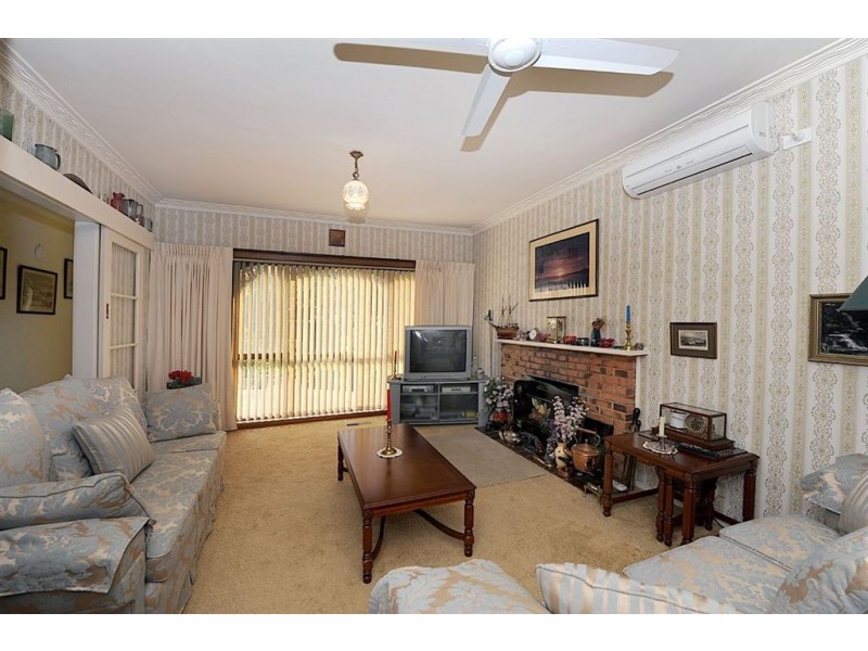 9 Kananook Avenue, Seaford VIC 3198