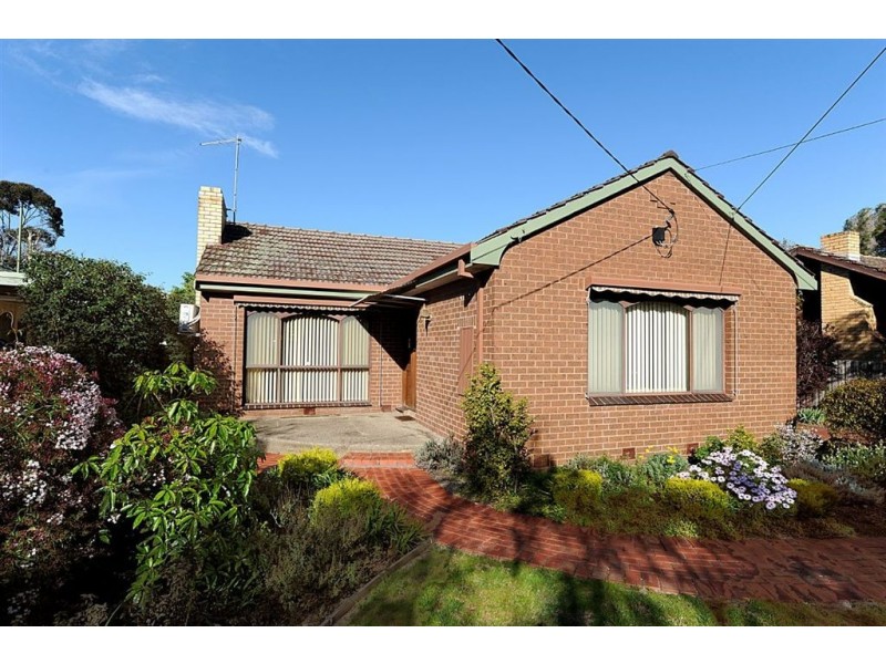 9 Kananook Avenue, Seaford VIC 3198