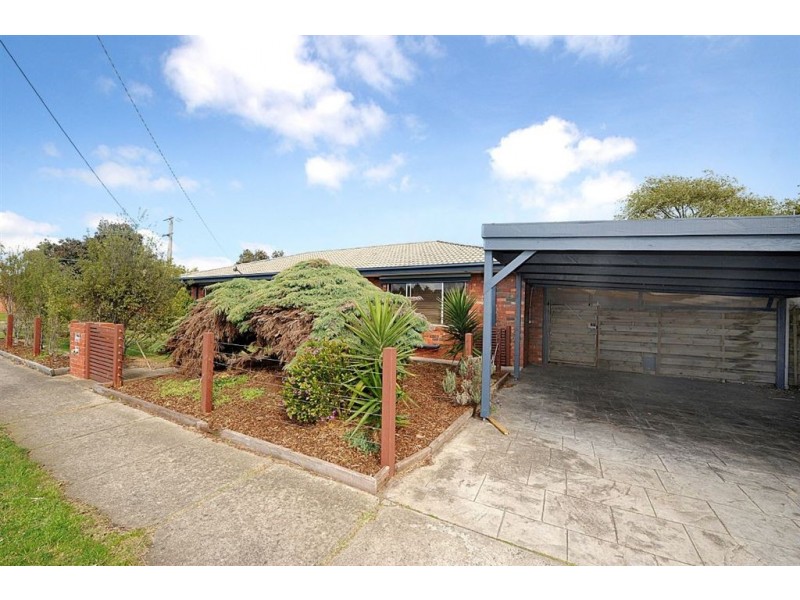 33 Juliana Drive, Carrum Downs VIC 3201