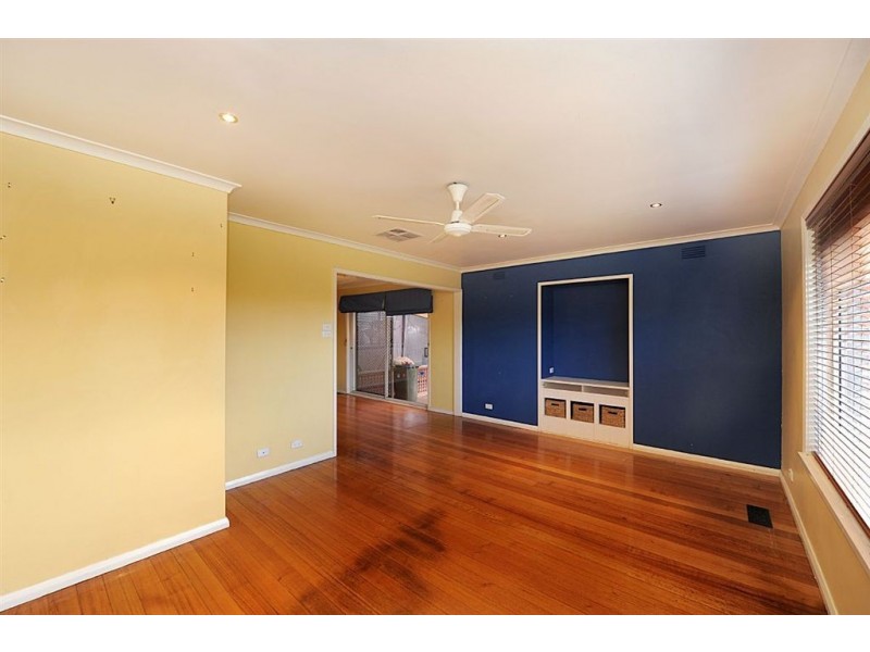 33 Juliana Drive, Carrum Downs VIC 3201