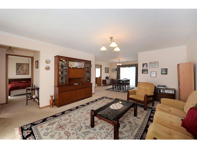 2/16 Charles Street, Seaford VIC 3198