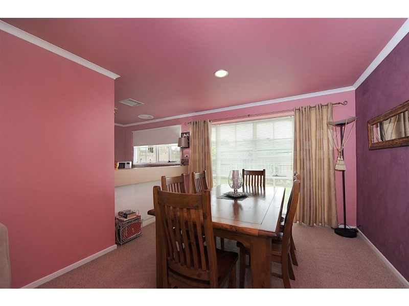 2/35 Weatherston Road, Seaford VIC 3198