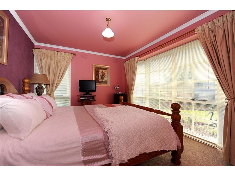 2/35 Weatherston Road, Seaford VIC 3198