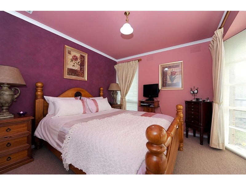 2/35 Weatherston Road, Seaford VIC 3198