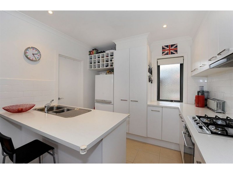 4/1 Johnstone Street, Seaford VIC 3198