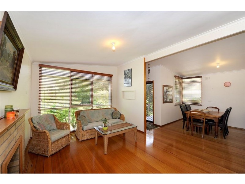 99 Railway Parade, Seaford VIC 3198