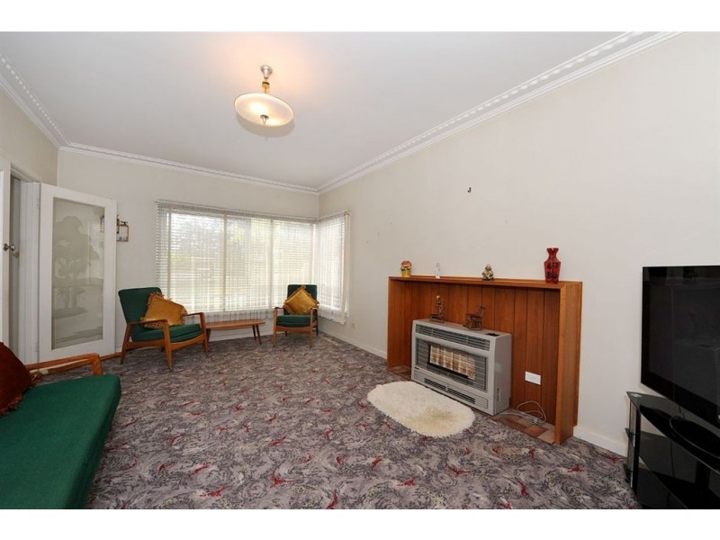 61 Kananook Avenue, Seaford VIC 3198