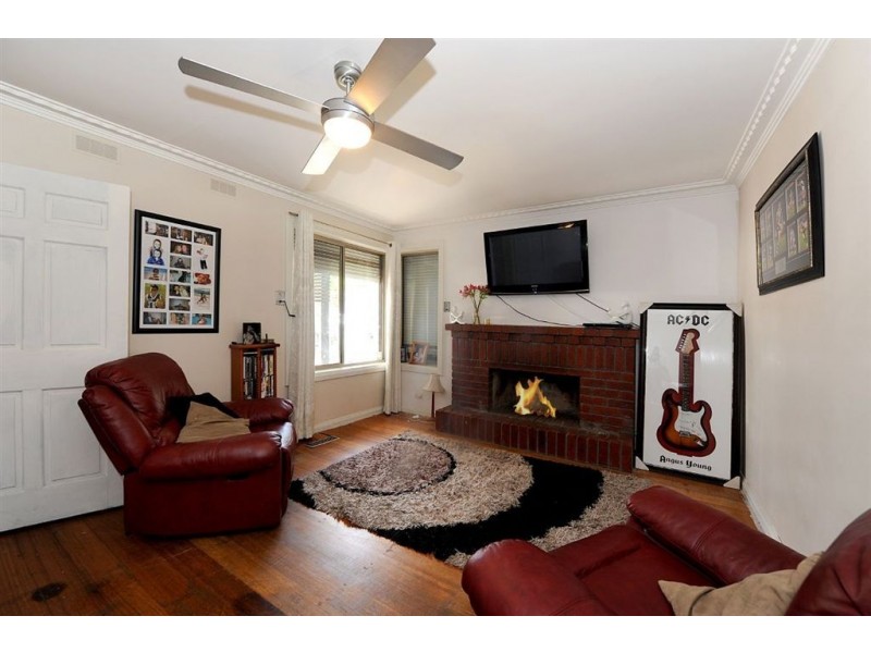 210 Seaford Road, Seaford VIC 3198
