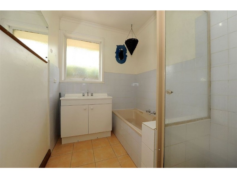 210 Seaford Road, Seaford VIC 3198