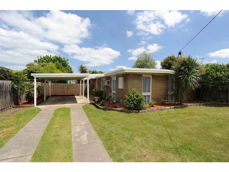 9 Bellevue Crescent, Seaford VIC 3198