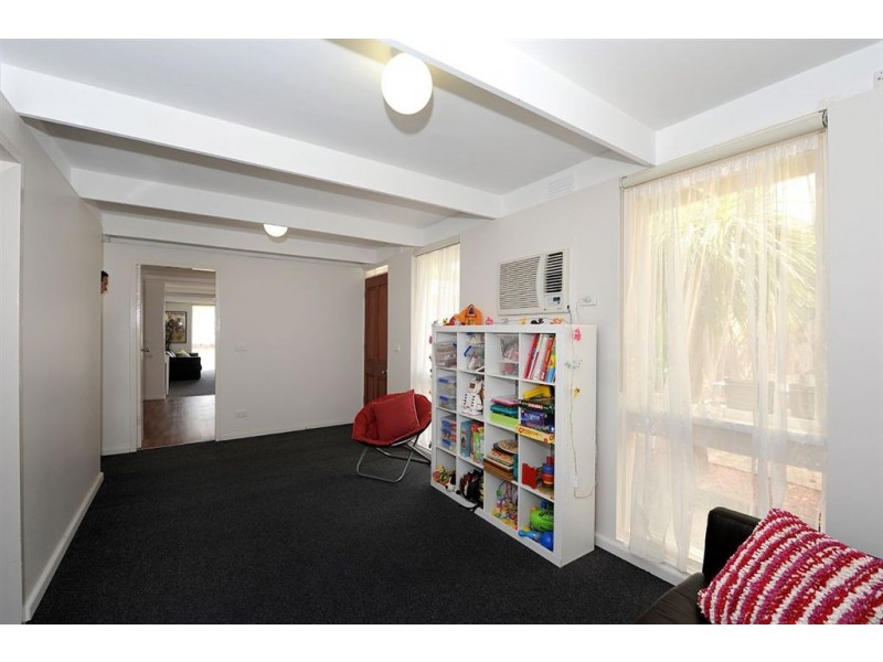 9 Bellevue Crescent, Seaford VIC 3198