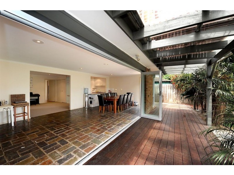 41 Emanuel Drive, Seaford VIC 3198