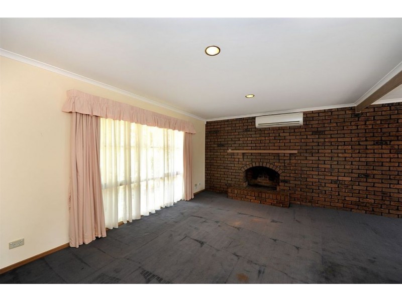 2 Arcadia Street, Carrum Downs VIC 3201
