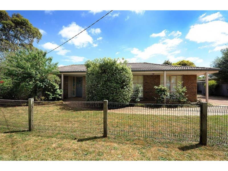 2 Arcadia Street, Carrum Downs VIC 3201