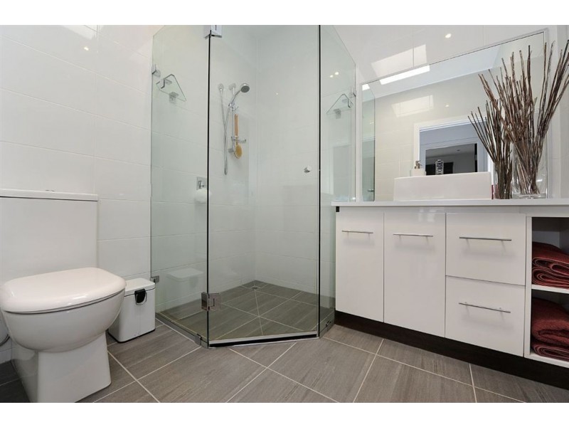 33 Seaford Road, Seaford VIC 3198