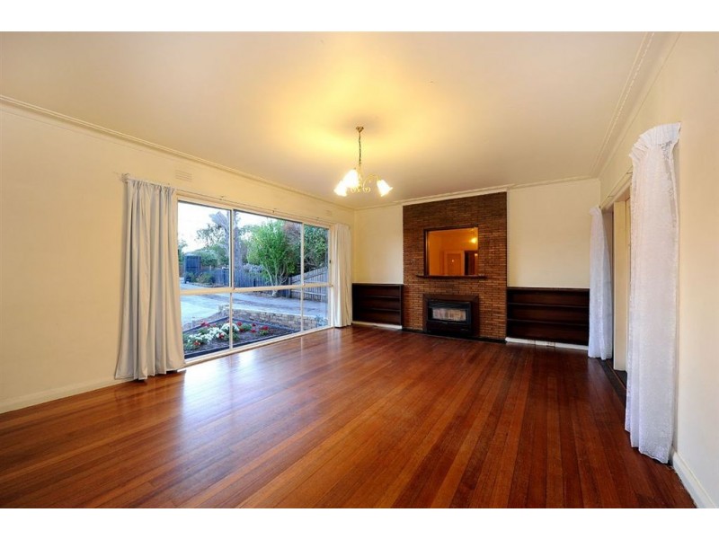 19 Fortescue Avenue, Seaford VIC 3198