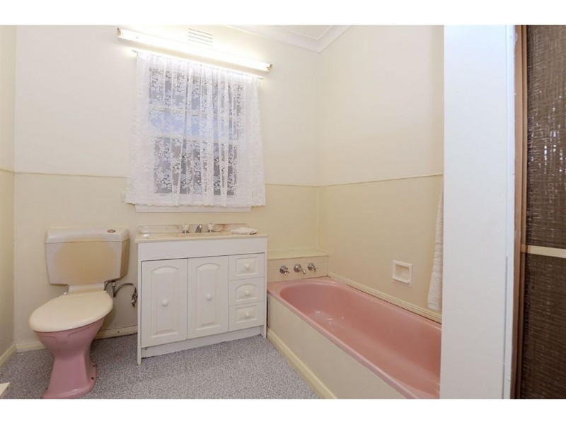 19 Fortescue Avenue, Seaford VIC 3198